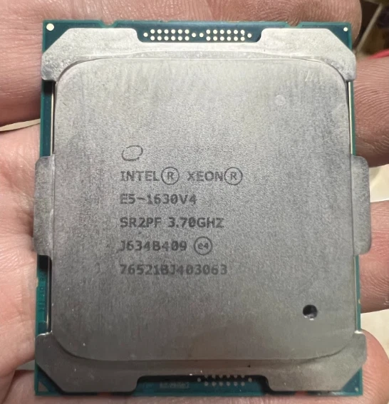 Intel Xeon E5-1630 v4 3.70GHz to 4.00GHz Socket LGA2011-3 CPU 4-Core Processor - Image 3 of 4