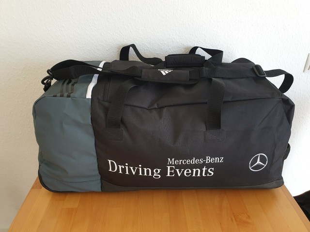 sporttasche rollen adidas