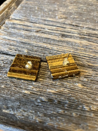 Vintage 14K Yellow Gold & Genuine Tiger's Eye Square Mod Stud Earrings 5/8" - Picture 3 of 7