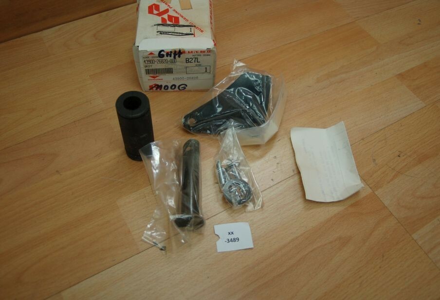 Suzuki GSX1100GP 43900-26820 GRIP SET Genuine NEU NOS xx3489 | eBay