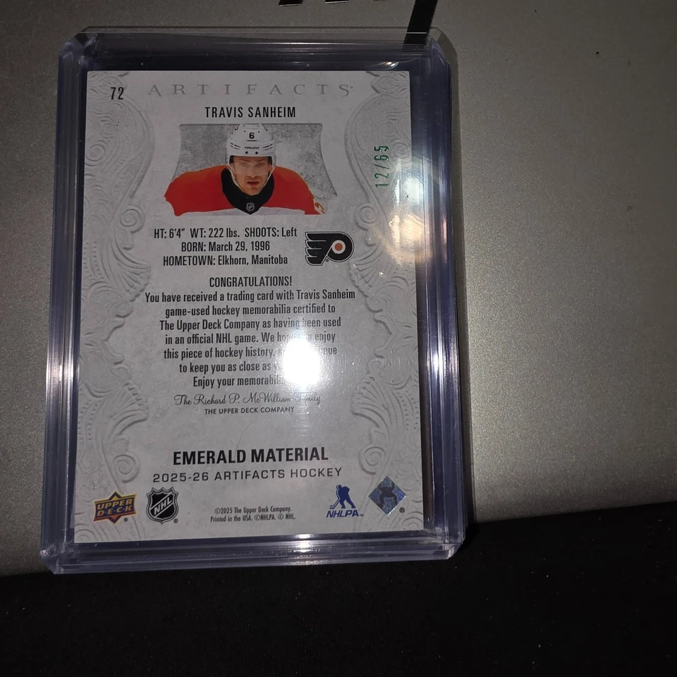 2025-26 ARTIFACTS HOCKEY "EMERALD MATERIAL" #72 TRAVIS SANHEIM 12/65 - FLYERS - Image 2 of 4