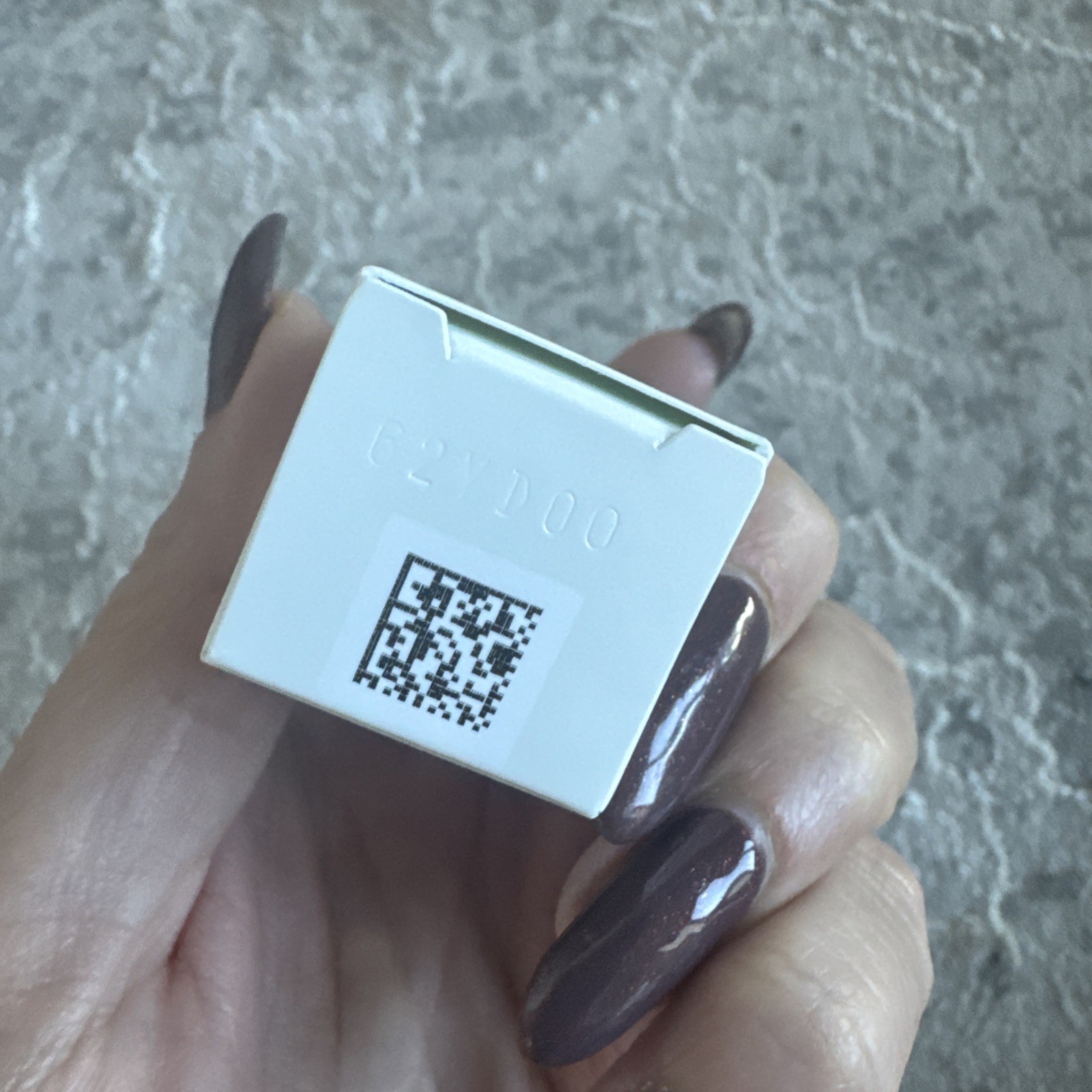 Prada Beauty Prada Light Glowing Lip Oil Stick, U016 Rose | NEW Authentic