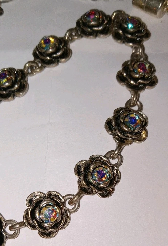 Premier Design Aurora Borealis Rose Necklace Primrose With Magnetic Extension - Image 4 of 4