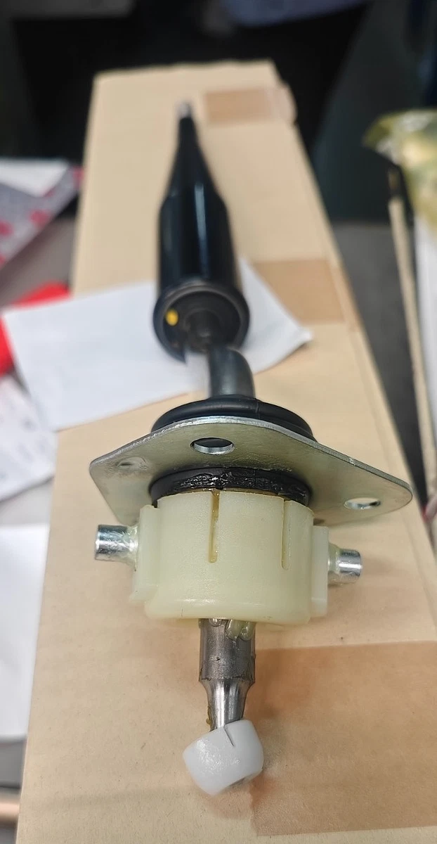 ISUZU Lever Change Gear Manual Stick Shift D-Max 2003-2011 Genuine PARTS