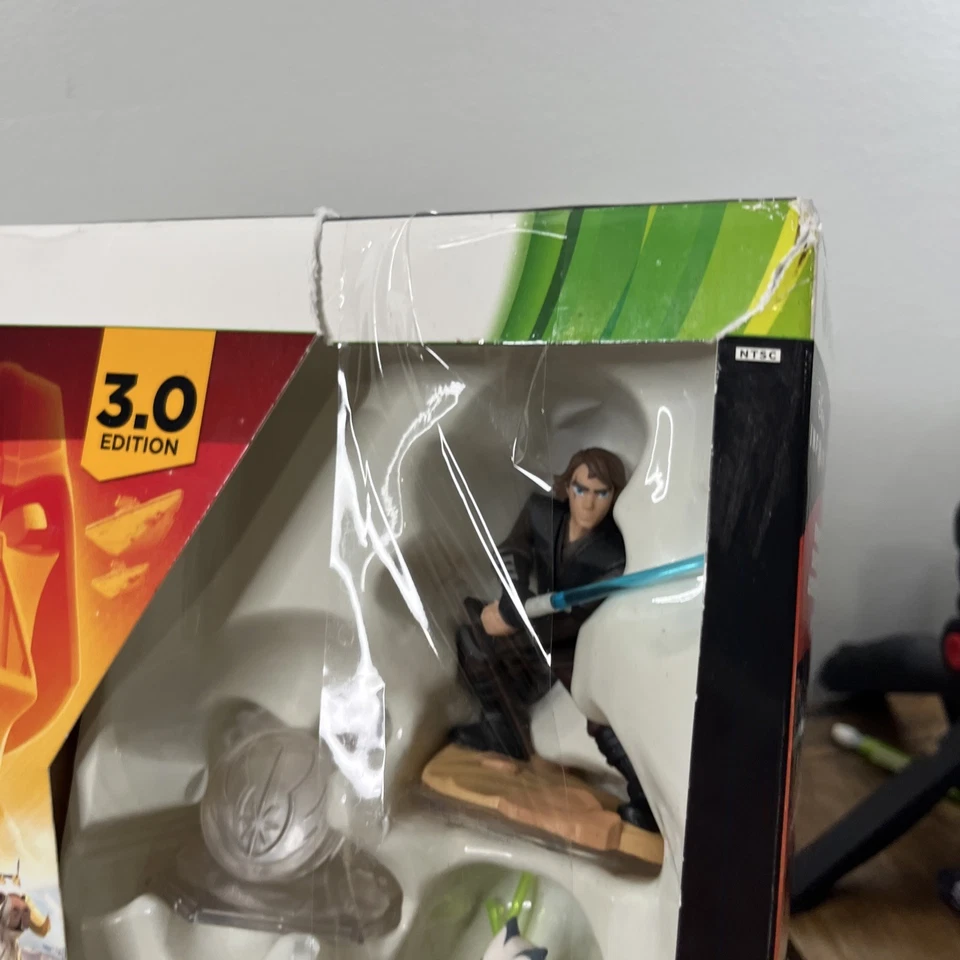 Disney Infinity 3.0 Edition Starter Pack Xbox 360 With Game & Figure NIB DMG BOX - Image 2 of 4