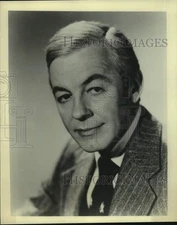 Press Photo An actor or entertainer from the 1930's or 1940's era. - sap36611