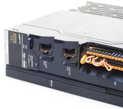 OMRON ACサーボドライブ R88D-1SN04H-ECT OMRON R88D-1SN INDUSTRIAL AC SERVO DRIVE MODEL R88D-1SN04H
