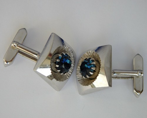 Chunky cufflinks blue faceted stone for men or ladies modern classic flower ms - Picture 2 of 4