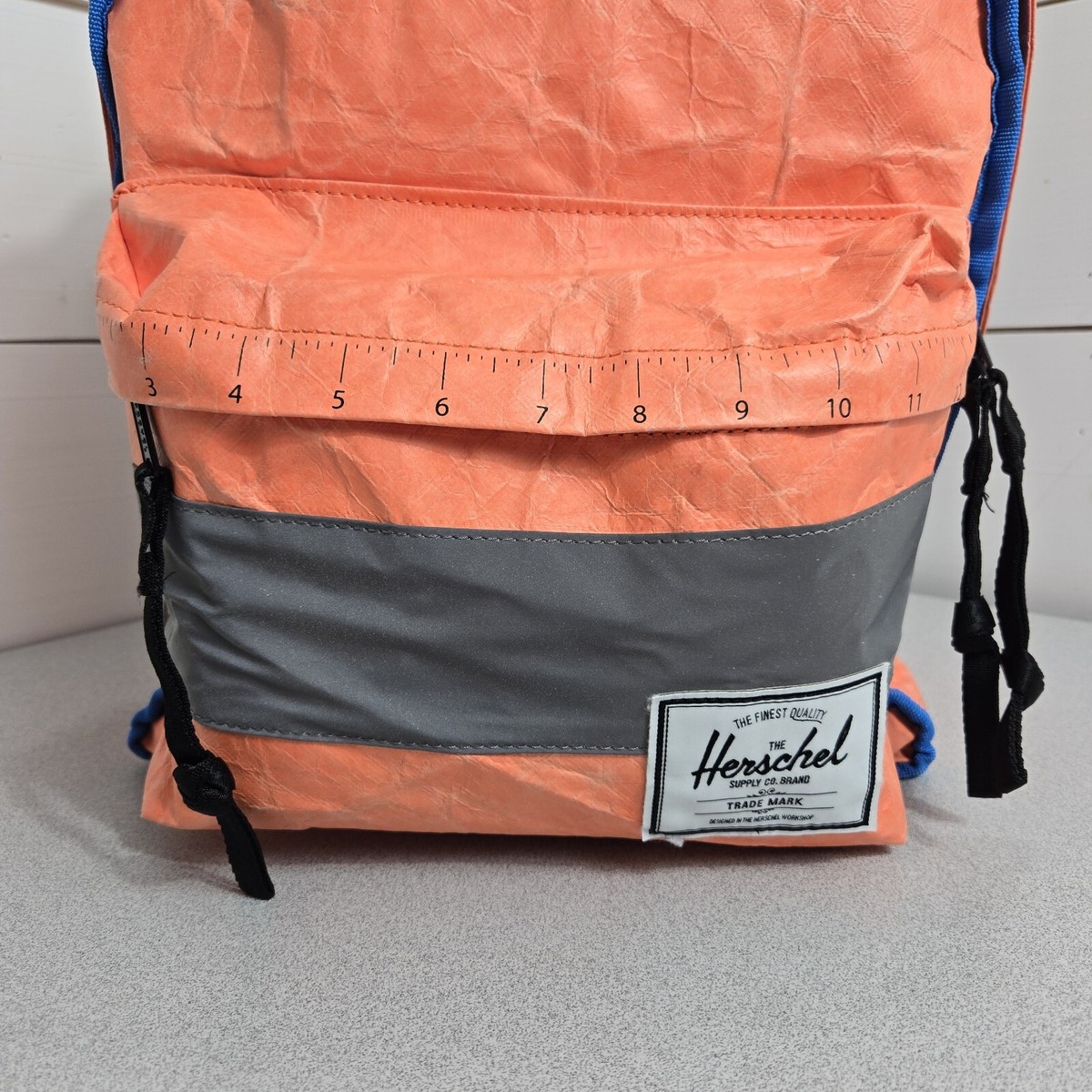 Herschel Supply Company Orange Signature Classic School  display picture 1