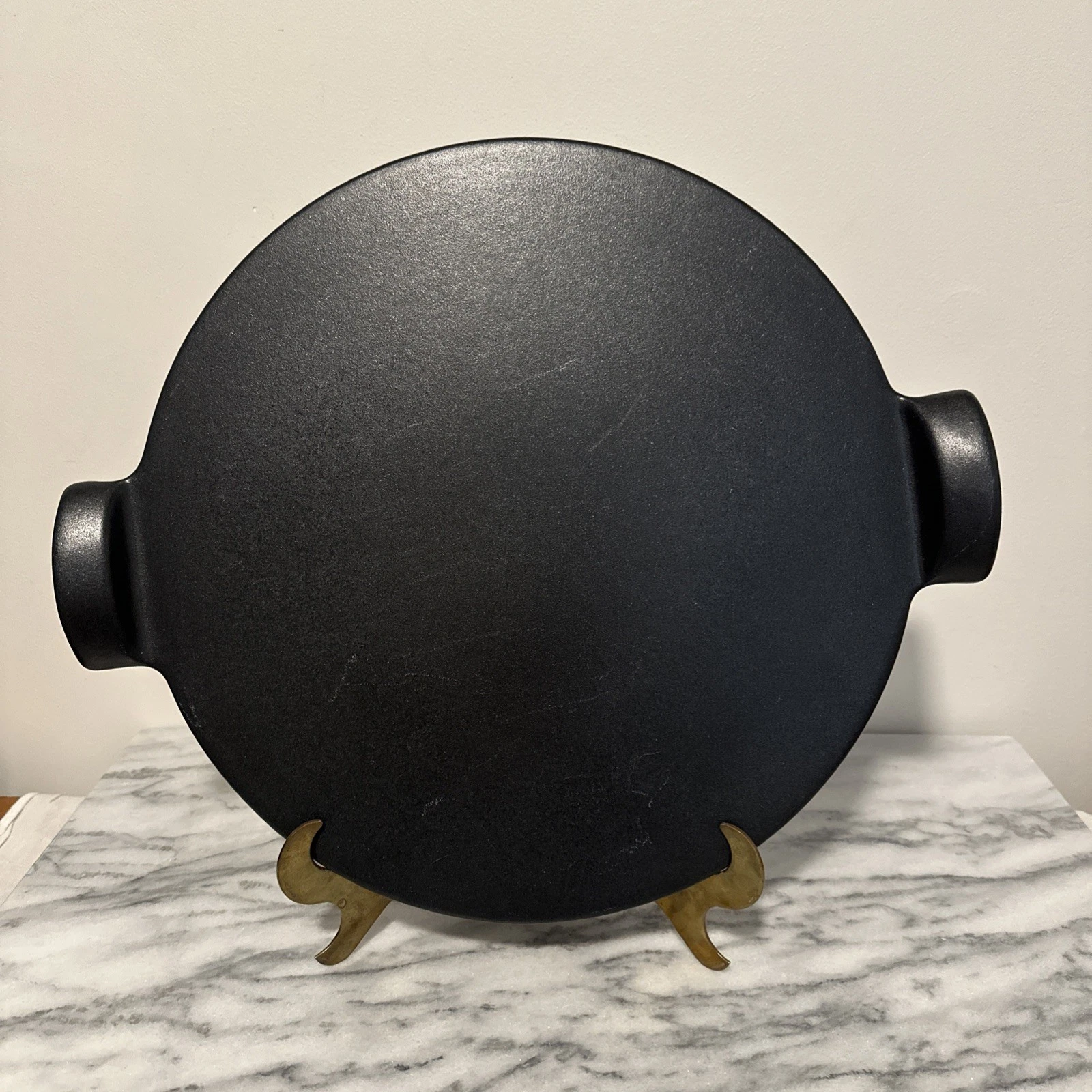 Emile Henry French Ceramic Pizza Stone 14.4" Charcoal Black Flame Stone Handles
Opens in a new windo