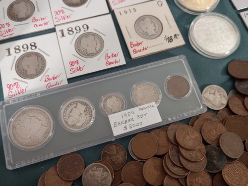 Huge Coin & Currency Lot .Gold, Silver,Barber, Errors,Wheat,OBW Rolls, Franklin - Picture 8 of 24