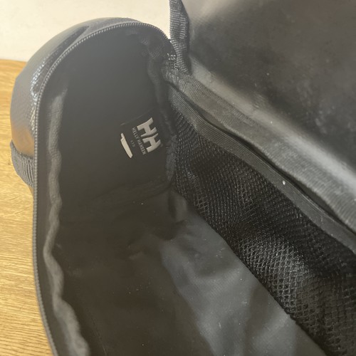 Helly Hansen men's black washbag/ toiletry bag - Picture 10 of 11