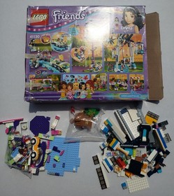 LEGO FRIENDS Lot: 41130 Roller Coaster/41320 Yogurt/ 3061 Cafe/ 80-95% Complete