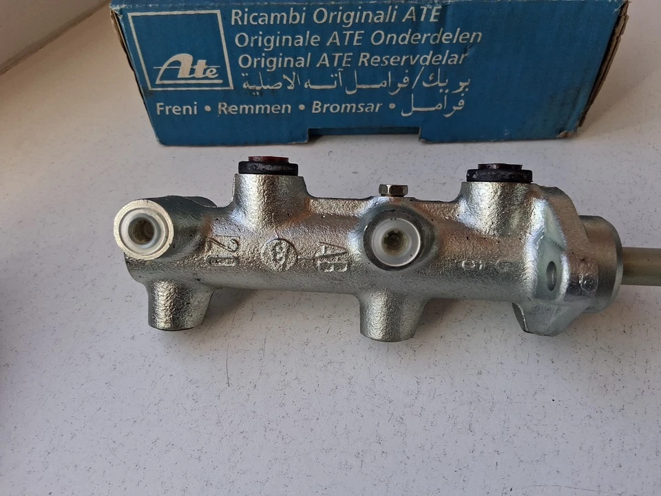 Cilindro maestro de freno NOS ATE 171 611 019 E Audi Volkswagen VW Foto 4 de 4