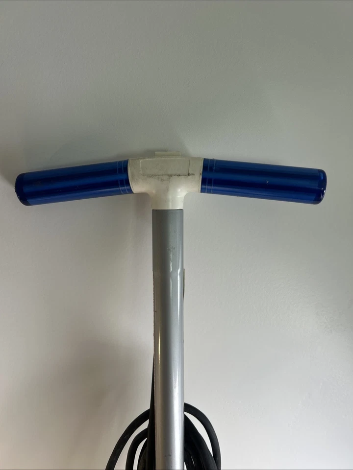 Oreck Orbiter XL ORB600MW Floor Machine BufferPolisher With Pads & Brushes - Image 4 of 4