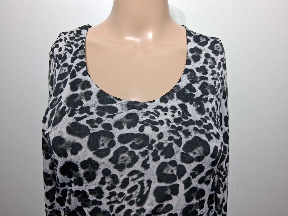 Mini Vestido Torn By Ronny Kobo Estampado Animal Manga Larga Talla S Foto 2 de 4