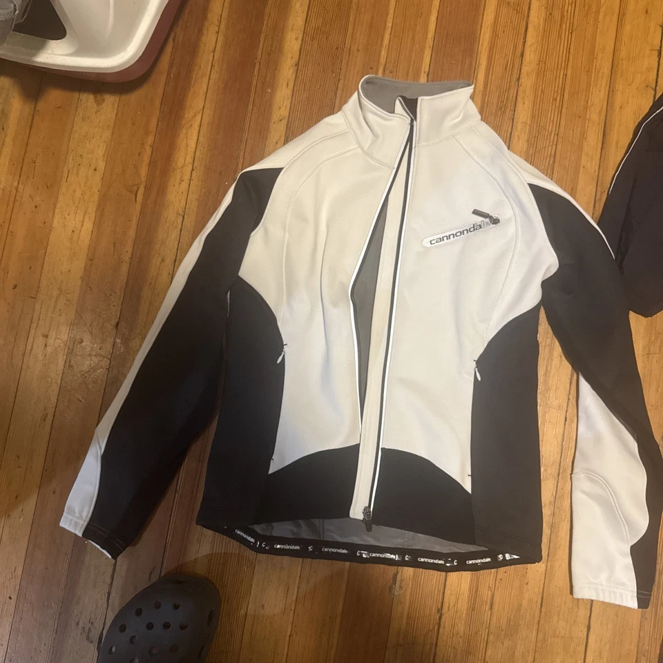 Cannondale Carbon Cycling Protective Men's M medium Jacket Black white padded - Image 2 of 4
