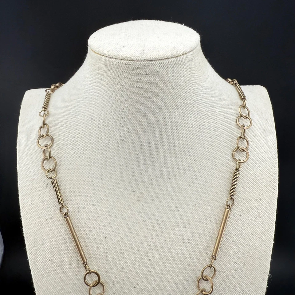 Collar colgante largo tono dorado Chico's borla cadena eslabón declaración Foto 4 de 4