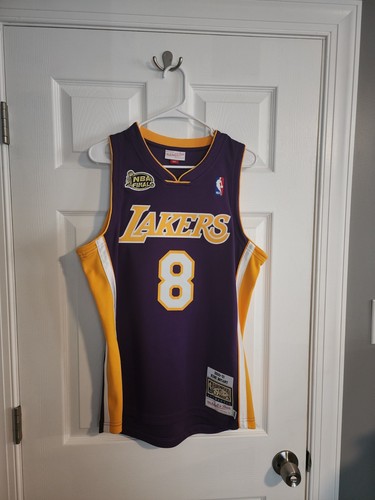 100% Authentic Mitchell & Ness Kobe Bryant 00-01 LA Lakers Finals Trikot 40 M