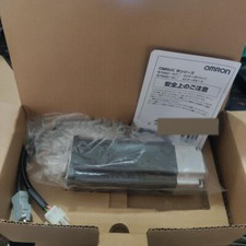 1PC OMRON R7M-A40030-B Servo Motor R7MA40030B New In Box Expedited Shipping