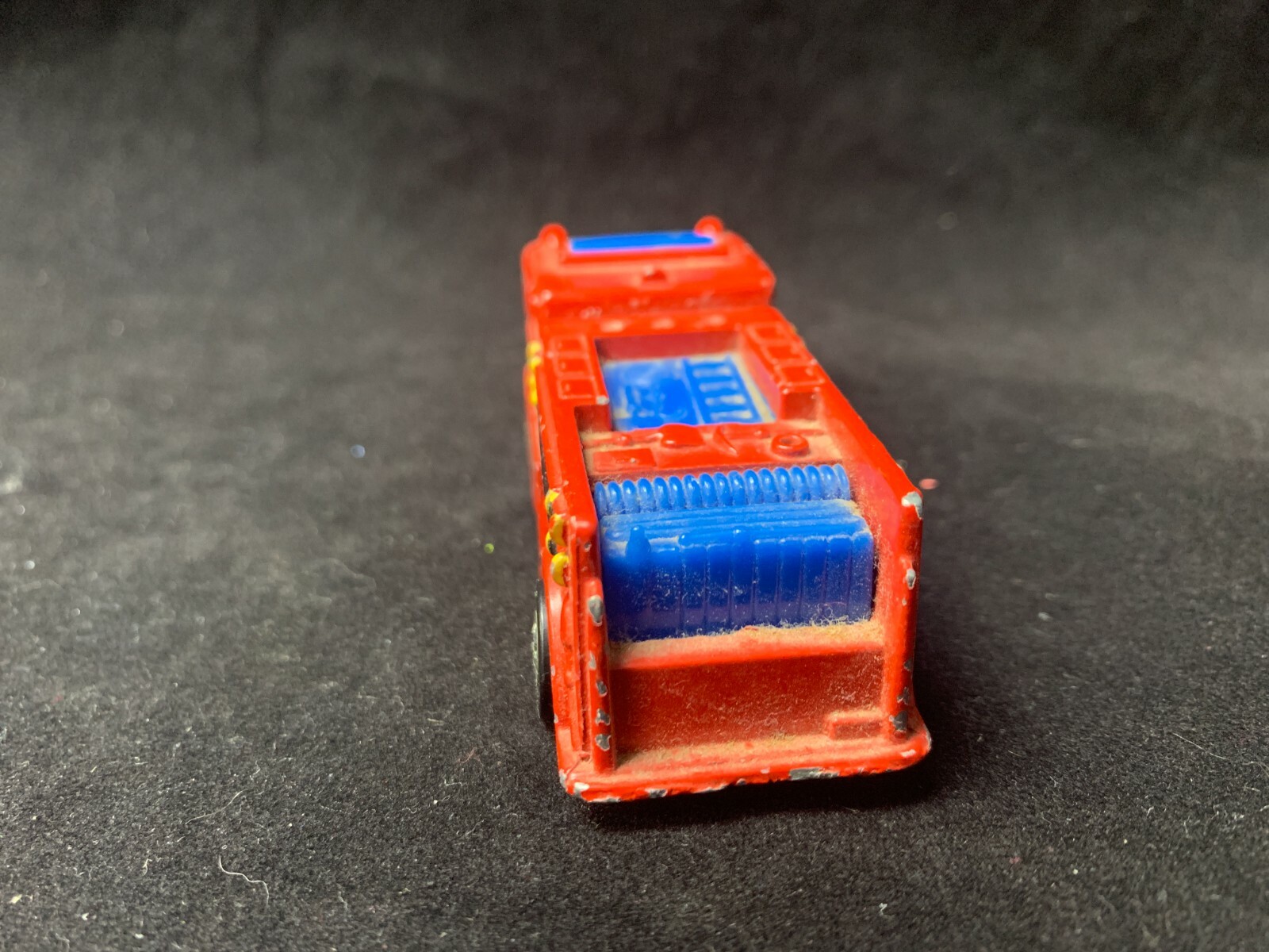 Picture 4 of 5