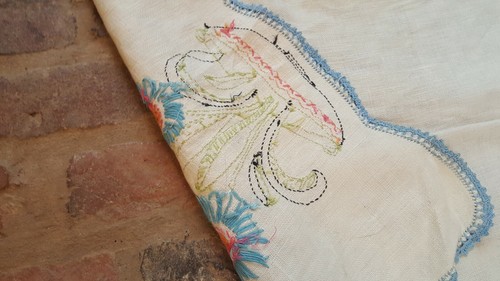 Vintage Hand Embroidered Dresser Scarf - Blue Edging & Flowers - 15" x 39.5" - Picture 4 of 4