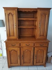 Buffet vaisselier, chêne massif fabriquer par un menuisier local