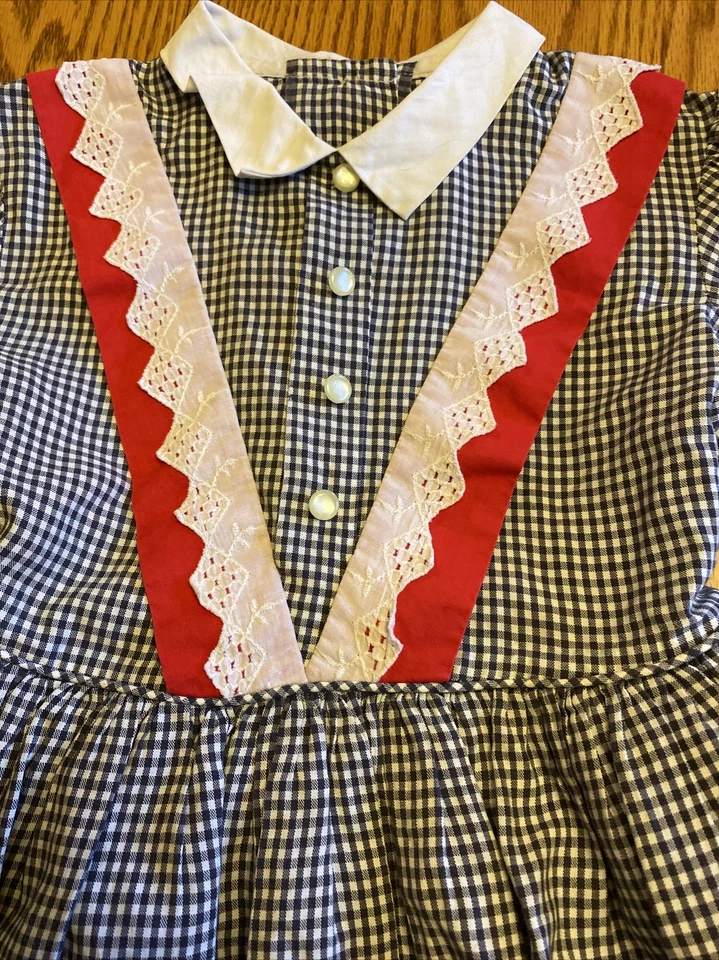 复古 Little Girl's Matching Twins 连衣裙 手工制作 B&W 格子 迷你格子  — 第 3/4 张图片