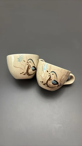 Vintage Red Wing Bob White Bird Quail Coffee Tea Mug Cup MCM MADE USA - set of 2