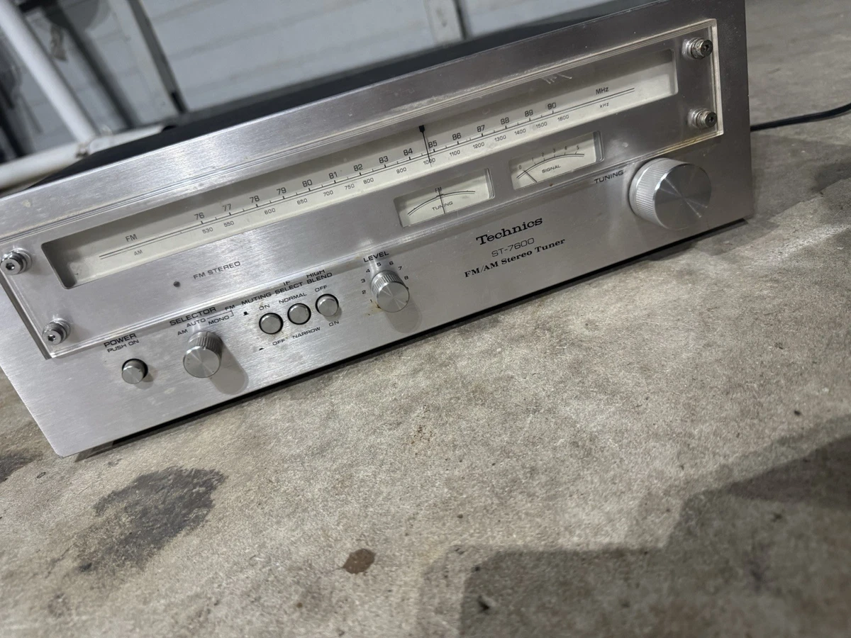 Vintage Technics ST-7600 FM/AM Stereo Tuner Faux Wood Cabinet | eBay