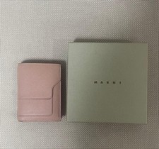 Marni Women Wallet Pink Bifold Wallet Limited Edition VHTF Sophisticated Design