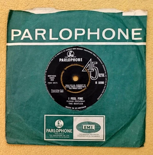 BEATLES " I FEEL FINE " SUPER ORIG UK 45 RARER FONT & IN CORRECT COMPANY SLEEVE