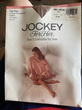 Jockey Sheer And Comfortable Sandalfoot Thigh Highs Off Sand Size S/M