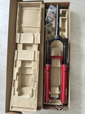 Preços baixos em Garfos de Bicicleta Vermelha Rockshox Preços baixos em Garfos de Bicicleta Vermelha Rockshox