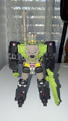 Transformers Titans Return Hardhead Deluxe Class complete action figure