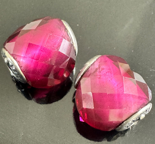 (PAIR) Pandora ESSENCE Collection LOVE Heart Fuchsia Faceted Crystal 796600NFR