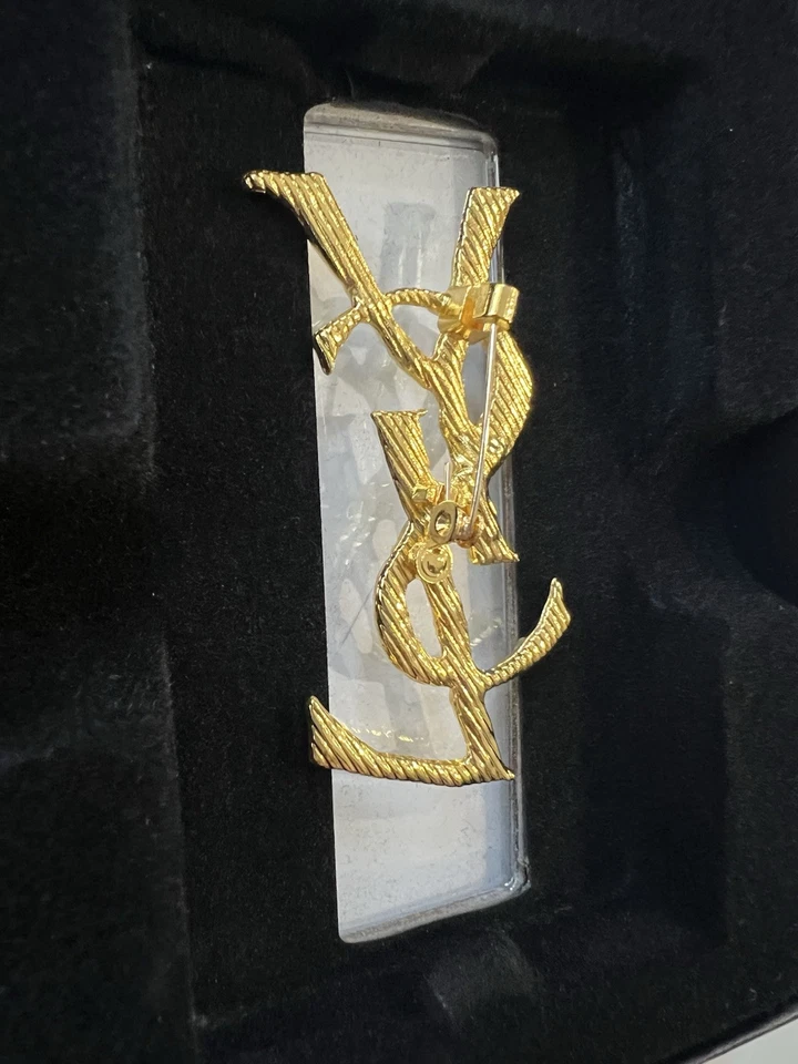 Women brosh gold new with tag - Image 4 of 4