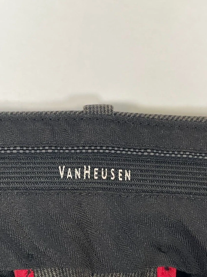 Pantalones de vestir para hombre Van Heusen frente plano verde oscuro talla 34 Foto 4 de 4