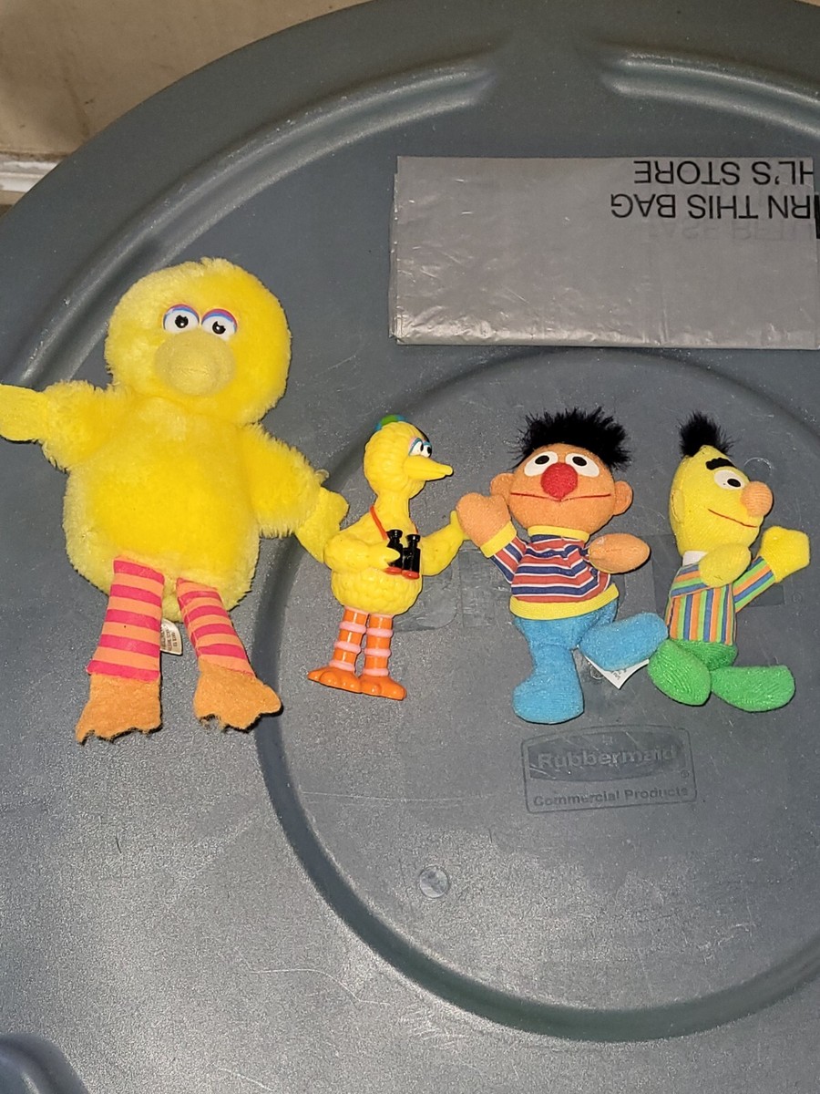 Plush Sesame Street Characters Bert, Ernie 2-Big birds UK