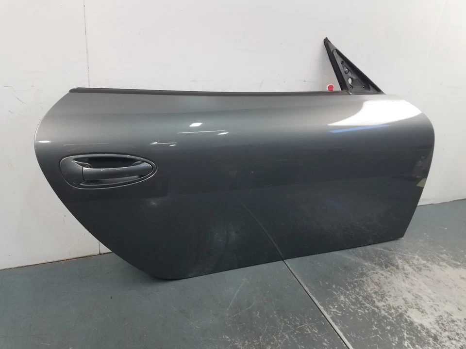 Porsche 911 Turbo 997 2008 puerta de pasajero derecho #8341 Y7 Foto 3 de 4