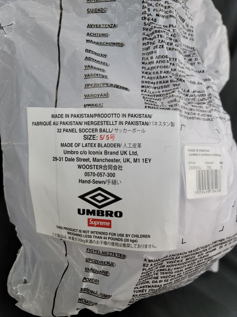 Supreme x Umbro Soccer Ball White Size 5 Brand New SS22 | eBay Supreme x Umbro Soccer Ball White Size 5 Brand New SS22 | eBay
