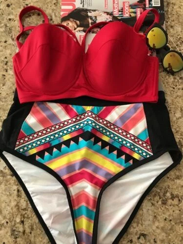 FOREVER 21 Geometric Top Swimwear for Women