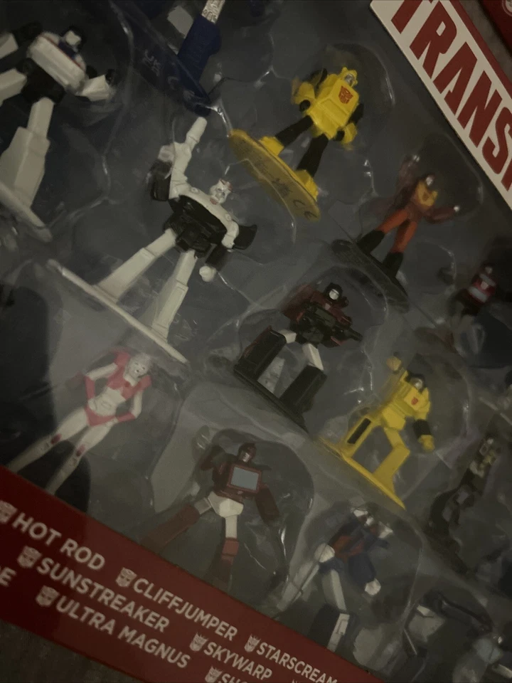 Jada Toy Set Transformers Nano Metalfigs Diecast 18 Mini Collectible series 3 - Image 2 of 4