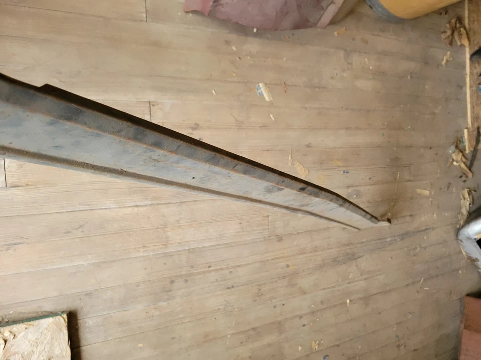 Новый из старых запасов каменный дефлектор радиатора MOPAR 2445304 1965 1966 Plymouth SPORT Fury I III - Изображение 2 из 4