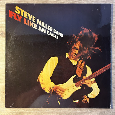 6303 925 Steve Miller Band Fly Like An Eagle Cover M Vinyl M 1976 Germany Mercur