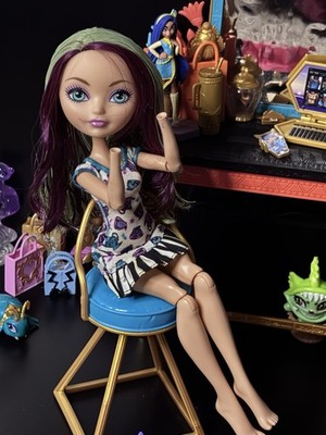   Ever After High: Madeline Hatter Getting Fairest (TLC / Custom Base) 