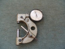 Dial snap/thickness gauge, by Mercer, England.