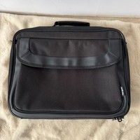 Targus TAR 300-72 Classic 15-15.6 Clamshell Laptop Bag - Black NEW