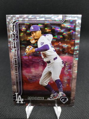 2025 Topps Series 2 #500 Mookie Betts Silver Crackle Foil Super Box Exclusive