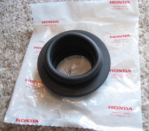 Honda Acura OEM dust seal shifter change lever new 54109-SA7-000 Integra Civic - Picture 2 of 5